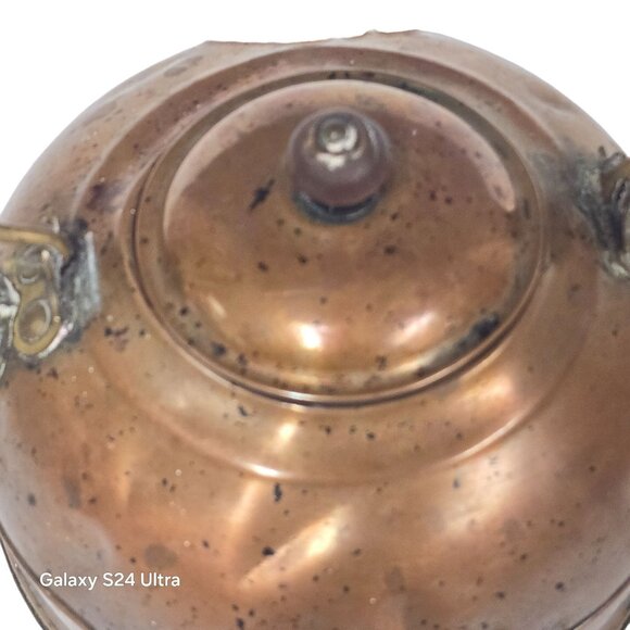 Vintage Copper Hammered Teapot With Wooden Handle Rustic Farmhouse Kitchen Decor - Picture 6 of 12